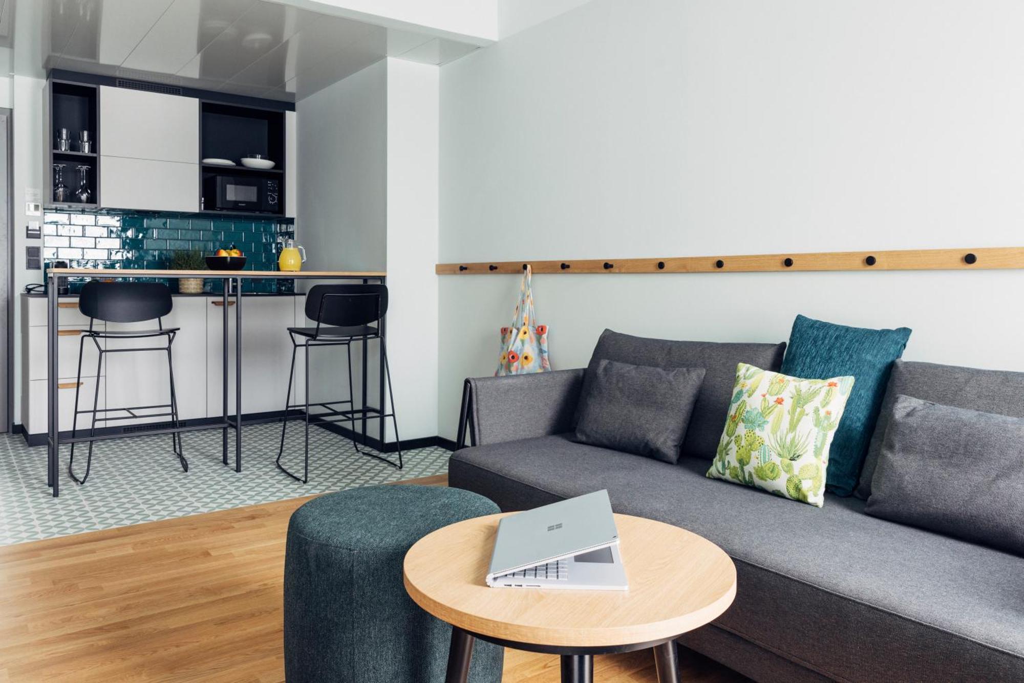 Harry'S Home Villach Hotel & Apartments Экстерьер фото